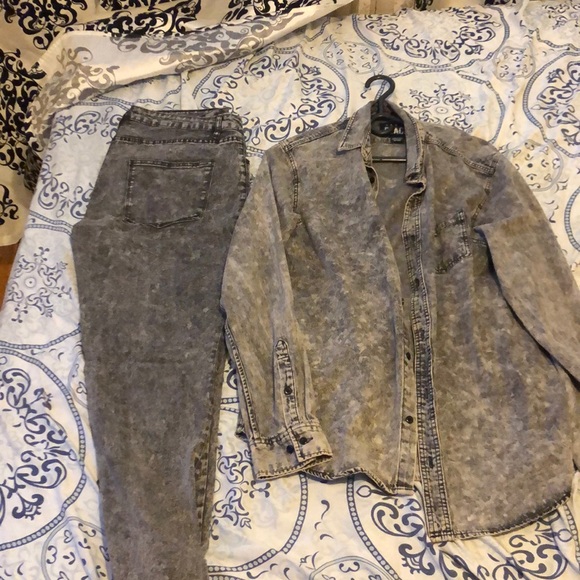 Matching denim shirt and pants - Picture 1 of 1
